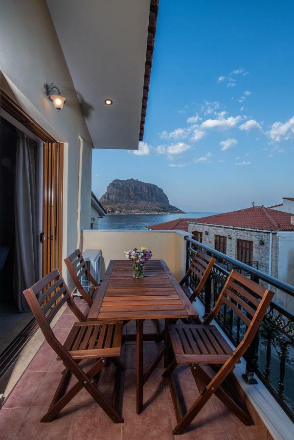 Cyrenia Guesthouse Monemvasía Exterior photo